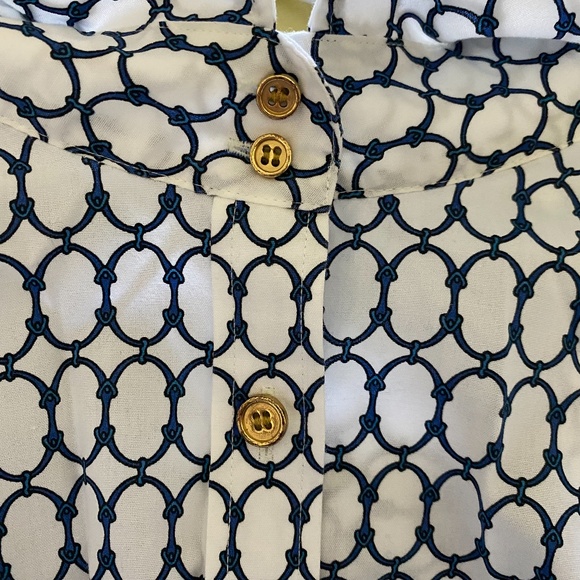 Talbots 16W button blouse - classic look - Picture 3 of 4